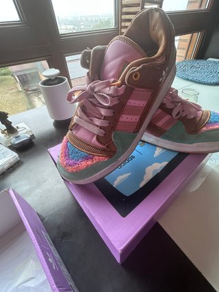 Adidas Forum Low x The Simpsons Living Room