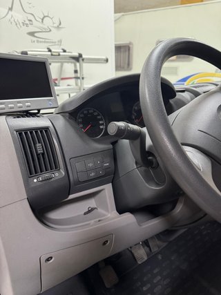 AUTOCARAVANA   RIMOR  CAMA ISLA