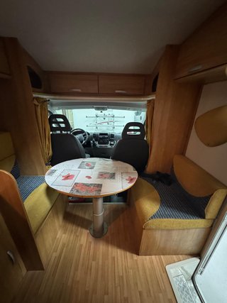 AUTOCARAVANA   RIMOR  CAMA ISLA