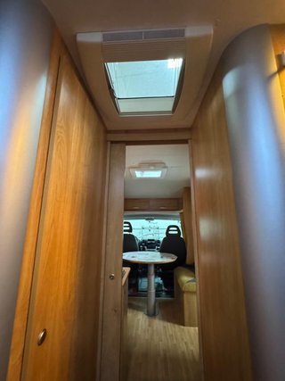 AUTOCARAVANA   RIMOR  CAMA ISLA