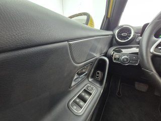 Mercedes-Benz Clase A250e