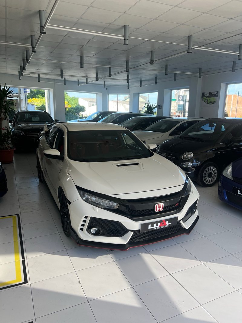 Honda Civic 2017 - foto 1