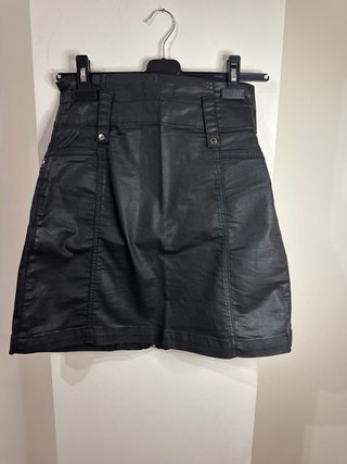 Minifalda Guess Negra Cremallera