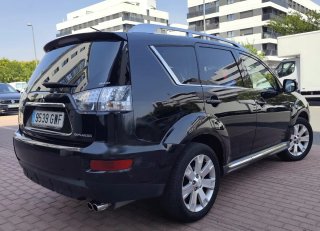 Mitsubishi Outlander 2010
