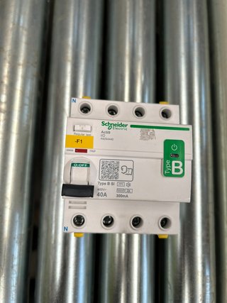 Diferencial Schneider Acti9 iID A9Z64440 40A