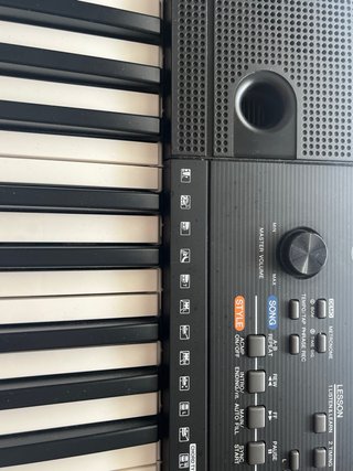 Teclado Yamaha PSR-E263