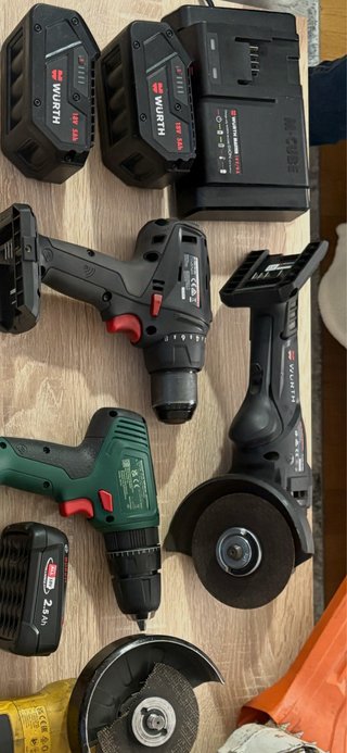 Radial y taladro Wurth con baterías y cargador
