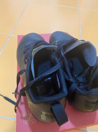 Botas de fútbol Puma Negras Talla 34