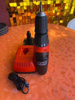 Taladro Black & Decker 12V