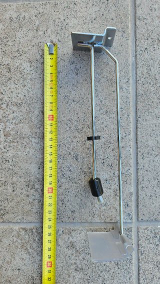 Gancho panel lama 25cm portaprecios candado