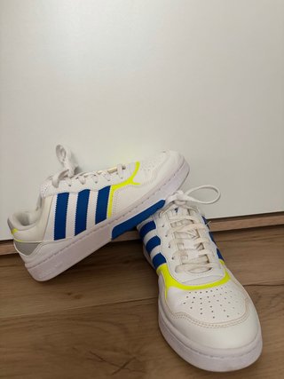 Zapatillas Adidas Superstar Blancas y Azules