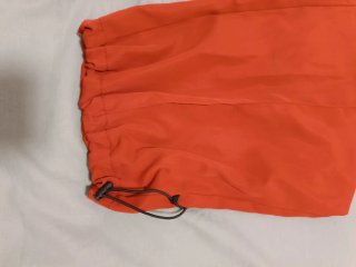 Pantalón rojo Talla XL
