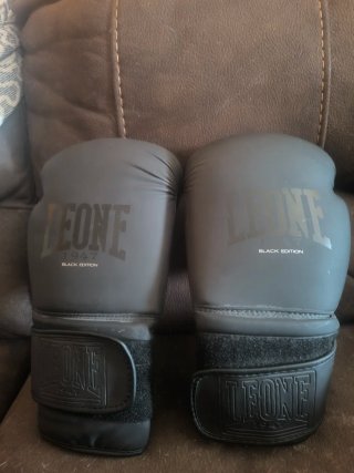 Guantes Leone 16oz Black Edition Nuevos