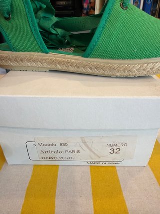 Valencianas verdes talla 32