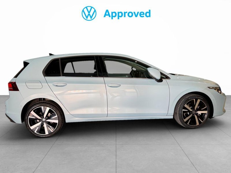 Volkswagen Golf 2025, foto 3
