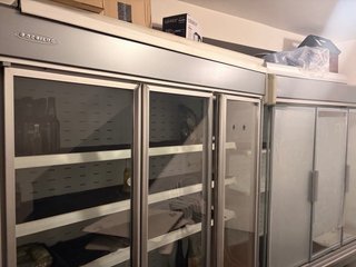 Vitrina Expositora Refrigerada Koxka. 150x200x63