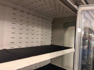 Vitrina Expositora Refrigerada Koxka. 150x200x63