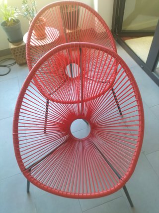 2 Sillones Acapulco color Rojo y Estructura Negra