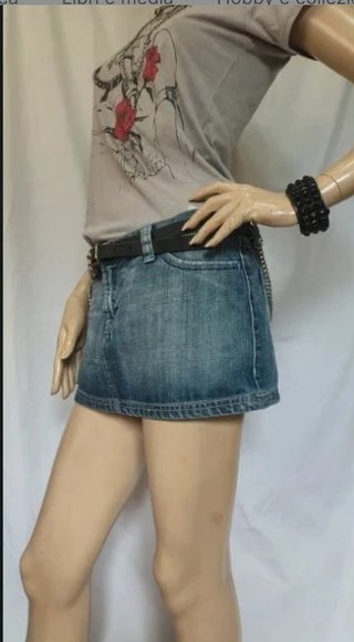 Gonna mini in denim estiva