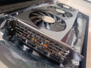 Scheda grafica Gigabyte Nvidia Geforce RTX 3060 da 12 GB GAMING OC v2.0