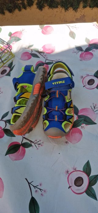 Sandalias VITIKE Azul y Naranja