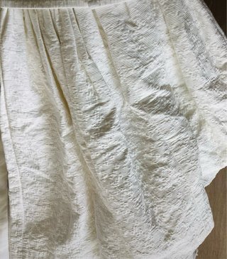 Precioso vestido de comunión blanco de TIZZAS