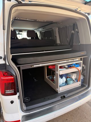 Volkswagen Caravelle Camper 150CV Automatica
