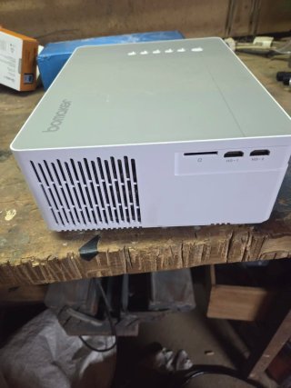 Proyector Bomaker Gris y Blanco