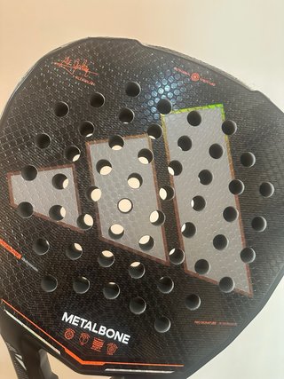 Pala de pádel Adidas Metalbone 2026