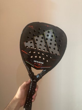 Pala de pádel Adidas Metalbone 2026