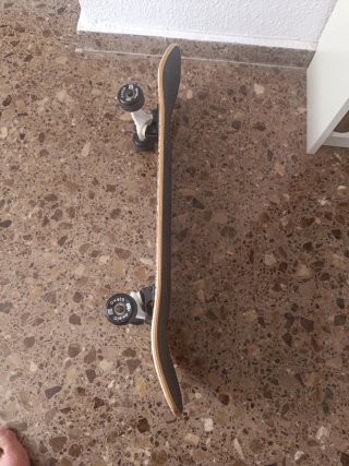 Monopatín Oxelo (Decathlon) Diseño Tigre
