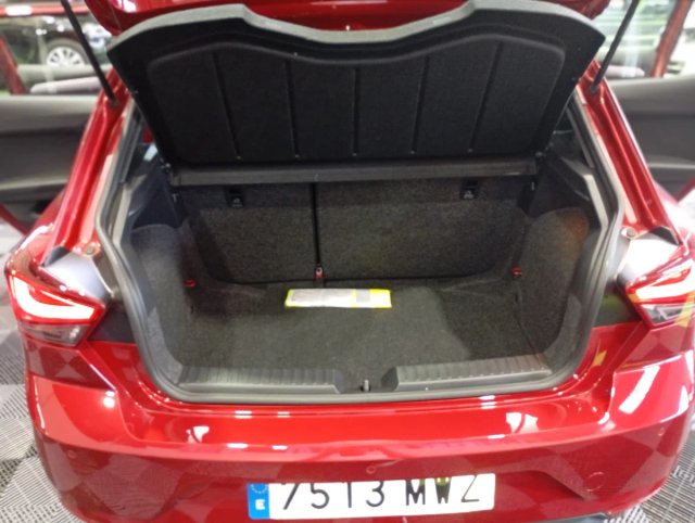 SEAT Ibiza 2025 Fr 10.000kms reestreno