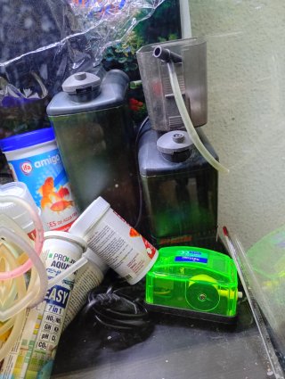 Acuario con mueble y accesorios 60 litros