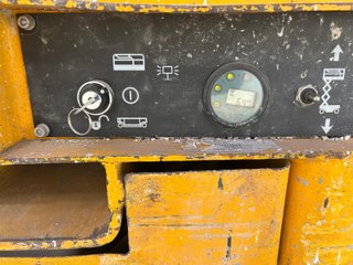 PLATAFORMA DE TIJERAS ELÉCTRICA HAULOTTE COMPACT 8