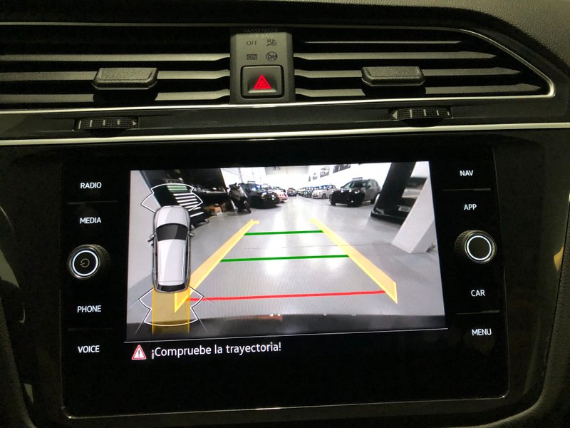Volkswagen Tiguan R-Line 2.0 TDI DSG (2021) 2021, foto 21