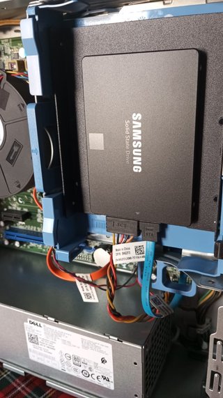 Dell OptiPlex 3050 i5 500GB SSD SAMSUNG 8GB RAM