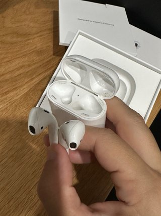 Apple AirPods 2ª Gen