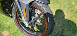 Aprilia RS4 49cc Moto Deportiva Negra y Roja
