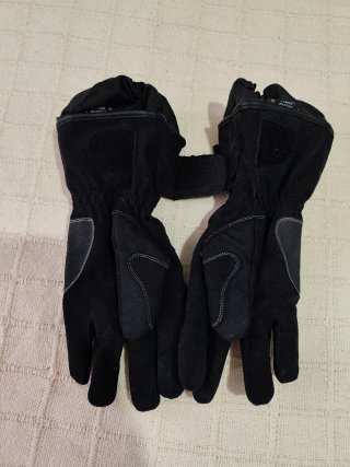 Guanti invernali da uomo neri