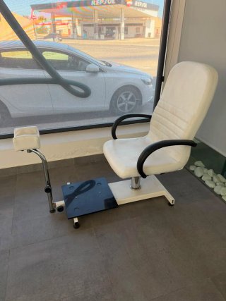 Sillon de pedicura blanco