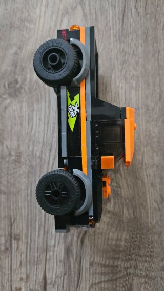 LEGO City 60085 4x4 con Lancha
