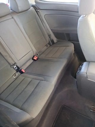 Volkswagen Golf 2004