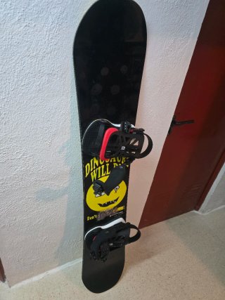 Tabla Snowboard Dinosaur Will y Fijaciones Union B