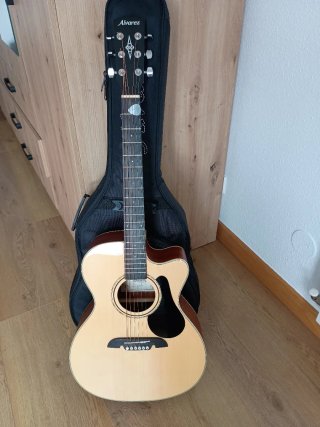 Guitarra Electroacústica Alvarez