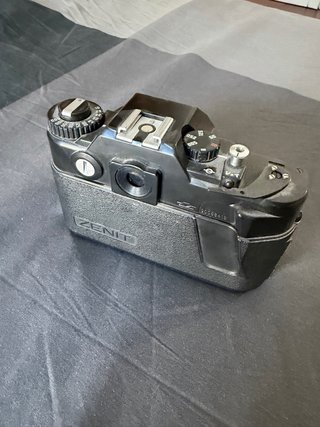 Cámara Zenit 122