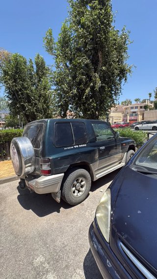 Mitsubishi Montero 1999