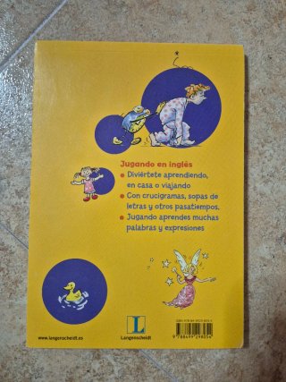 Libro actividades en inglés