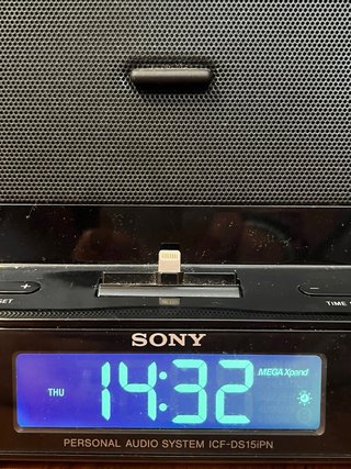 Sony ICF-DS15iPN Base Carga Lightning + Mando
