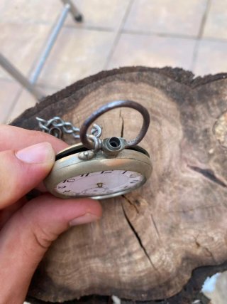Reloj de bolsillo antiguo
