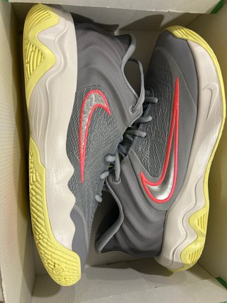 Nike Giannis Immortality 4 talla 42,5